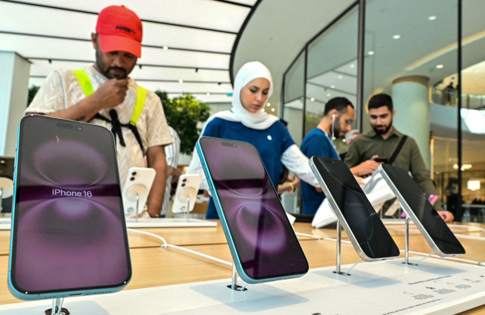 Apple iPhone sales drop amid AI feature roll out